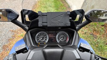 Honda Forza 125 modrá Pacific - 8