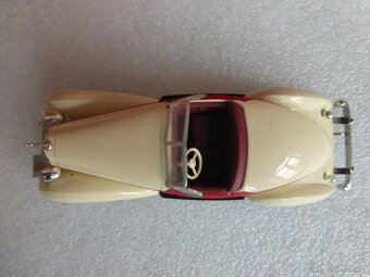 modely aut 1:43 3. - 8