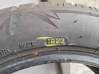 Prodám zimní pneu 205/55/16 Bridgeston  sada - 8