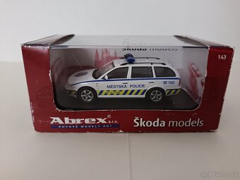 Škoda Octavia combi Mestská Polície,1:43,Abrex - 8