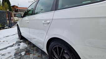 VW PASSAT B7 4x4 DSG 2.0 TDI 130 KW.NAVI.TEMPOMAT.TAŽNÉ.ALU. - 8