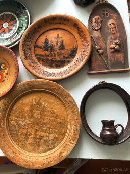 Staré talíře na zeď - 8