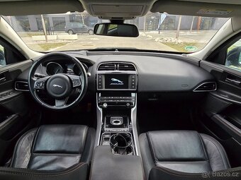 Jaguar XE - 8
