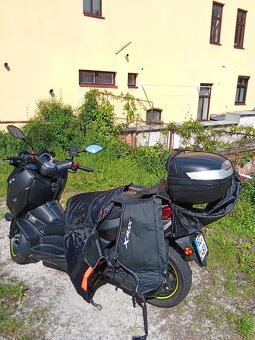 Yamaha xmax 125 rok 2021 - 8