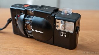 Olympus XA + blesk A11 - 8