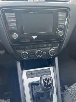 Škoda Octavia 1.2TSi ,2014 NAVIGACE, VYHŘ.SEDADLA - 8