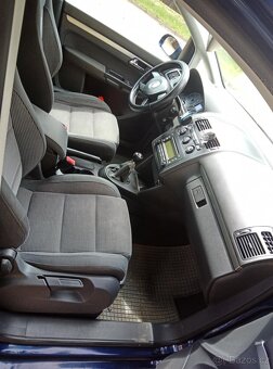 VW Touran 1,9TDi  77kW - 8