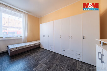 Prodej rodinného domu v Radonicích u Prahy, ulice Příčná - 8