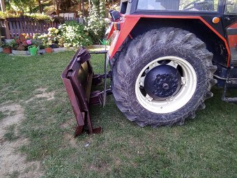 Zadní radice do ramen traktoru - 8