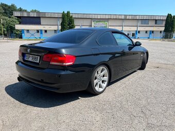 BMW E92 325i LPG manuál - 8