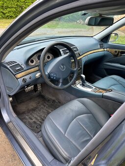 Mercedes W211 - 8