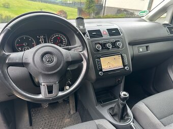 Touran 2.0tdi, 125kw, Naj.268tkm, rok 2011 - 8
