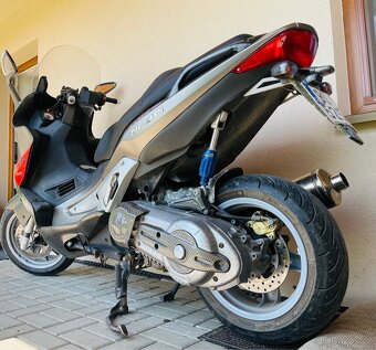 Gilera Nexus 500 - 8