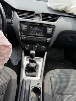 Náhradní díly Škoda Octavia III 1.6 TDI 81kw 4x4 CXX MRV - 8
