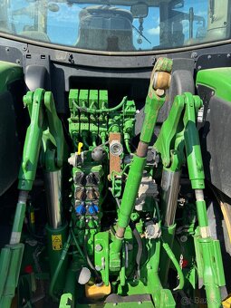 John Deere 6230R - 8