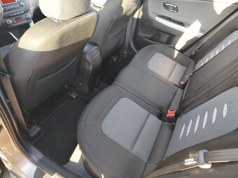 Kia Cee'd 1.6crdi 94kw - 8