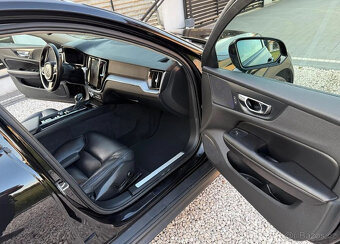 Volvo V60 T5 AWD Geartronic Momentum Pro - 8