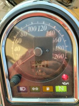 Suzuki Intruder 1500 - 8