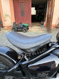 Triumph Boneville Bobber 1200cc - 8