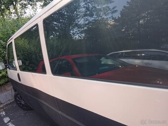 Volkswagen T4 Transporter 2.5TDI - 8