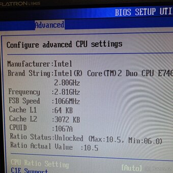Základní deska - 775 Asus P5B Deluxe + CPU Intel + 4GB - 8