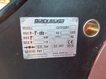 Nafukovací člun Quicksilver 420 - 8