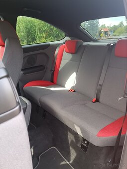 Ford Focus st 225 - 8