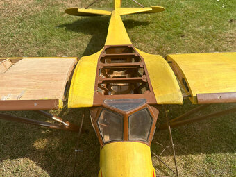 Model letadla - 8