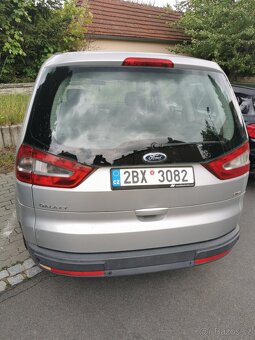 Prodám auto Ford Galaxy, sedmimístní - 8