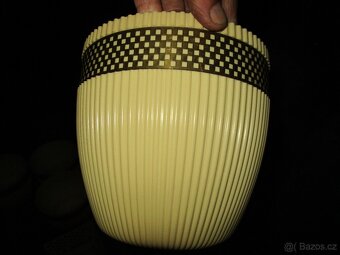 Květináče, hliněné, kamenné - 8