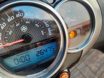 Piaggio Beverly 300 ABS, 2018, pěkný stav, AKCE - 8