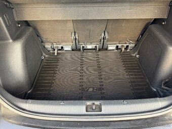 Skoda Yeti 2.0 TDI -81KW -2011 - 8