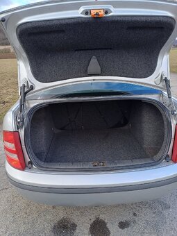 Škoda Fabia 1.4 mpi | STK do 7/2027 - 8