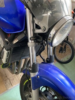 Honda hornet 900f - 8