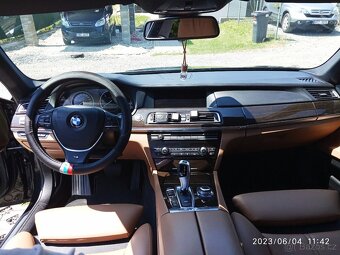 740D xdrive.Zcela nové rft letní pneu Pirelli.Výkon 249kw - 8