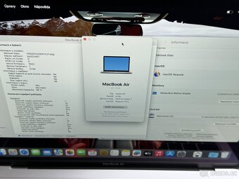 MacBook Air 13'' 2020 / M1 / 8GB / 256GB SSD / Silver - 8