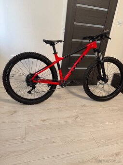 Prodám horské kolo Trek Roscoe 6 M/L - 8