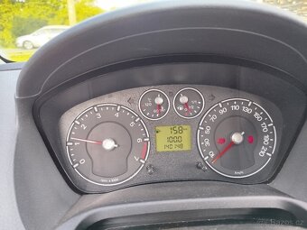 Ford fiesta 1,4 59kw - 8