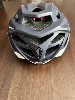 Dětská cyklistická přilba - 8
