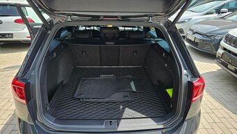 Volkswagen Passat Variant 2.0 TDI 140 kW 4motion DSG - 8