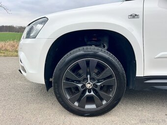 ►ŠKODA YETI 1.4 TSI 90KW MONTE CARLO - XENONY-LED-TAŽNÉ 17" - 8