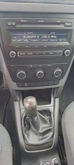 Škoda Yeti 1.4 TSi 90kW Monte Carlo - 8