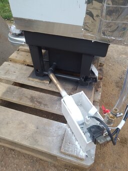 Kotel na vyjety olej - 8