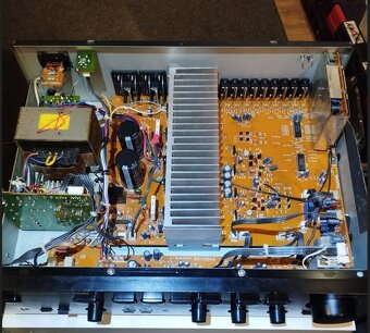 Zesilovač LUXMAN (2x 70W) rezervace - 8