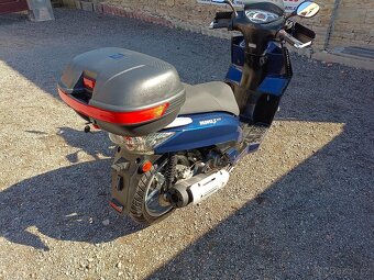 Kymco People 250 Cz doklady v ceně - 8