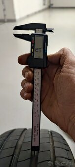 Jako nové 195/55/16 Michelin Primacy 4, 4523, 7.0mm. - 8