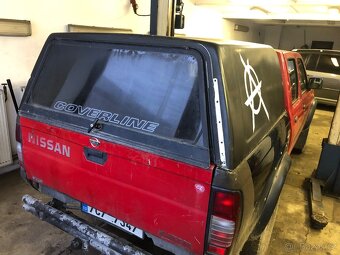 Nissan Navara Diesel Hardtop - 8