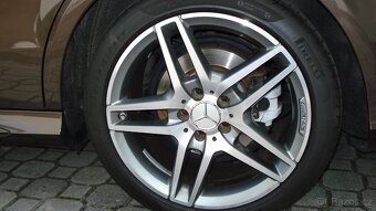 E 400 W 212 - 8