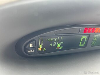 CITROEN PICASSO 2001 1,8 16V 85KW - 8