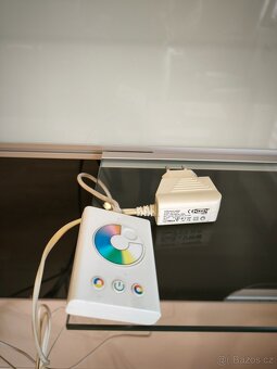 IKEA BESTA TV stěna s držákem TV+ LED osvětlení - 8